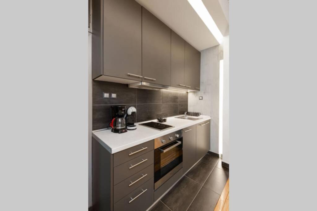 Apartment The Wall Downtown Thessaloniki